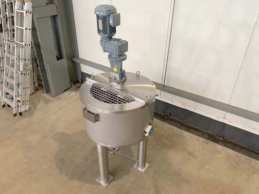 1 x New 80L stainless steel vertical mixing tank in AISI304L