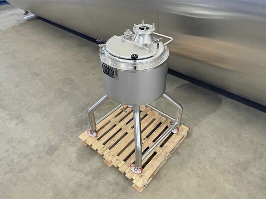 1 x Nieuwe roestvrijstalen verticale mengtank van 150L in AISI316L