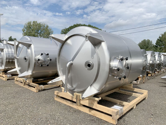 4 x New vertical stainless steel AISI316L tanks from 3,000 L - 8,000L and 9,000L