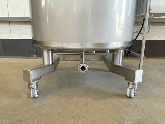 1 x New 300L stainless-steel AISI316L vertical mixing tank.