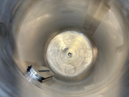3 x Brand new 75L stainless-steel AISI316L vertical pressure tanks.