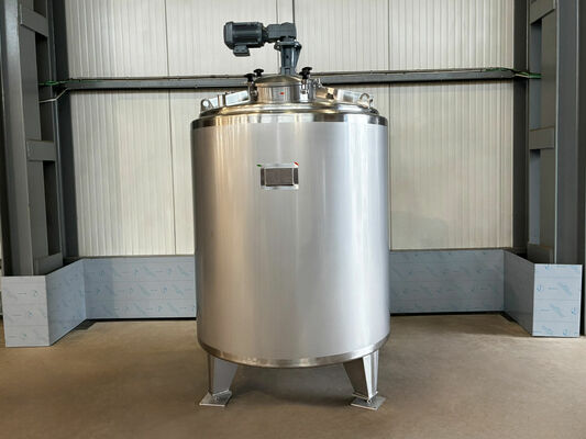 1 x Nieuwe 2.000 L verticale RVS mengtank in AISI 316L
