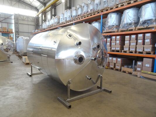 2 x New 8,100L Stainless Steel Insulated Vertical Tanks in AISI316L The tanks are equipped with a dimple jacket for heating.