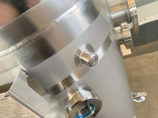 1 x Nieuwe roestvrijstalen verticale druktank van 150L in AISI316L