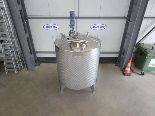 2 x neue vertikale Mischtanks aus Edelstahl AISI 316L mit 3.300 L.