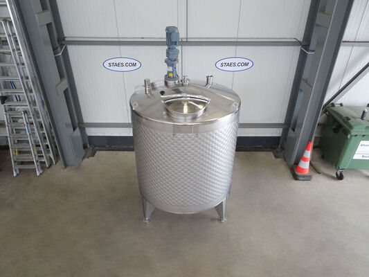 2 x New Stainless Steel AISI 316L Vertical Mixing Tanks of 3,300L.