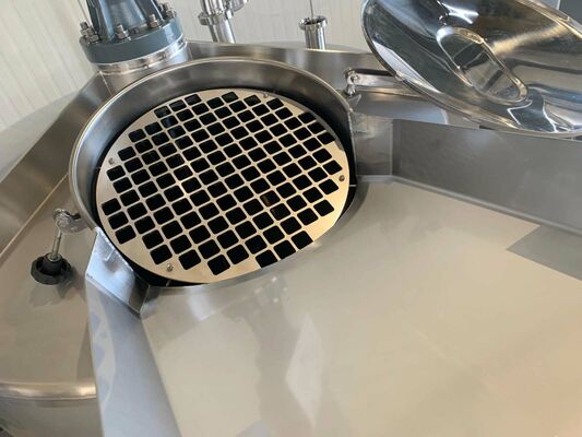 1 x Nieuwe roestvrijstalen verticale mengtank van 2.500L in AISI 316L