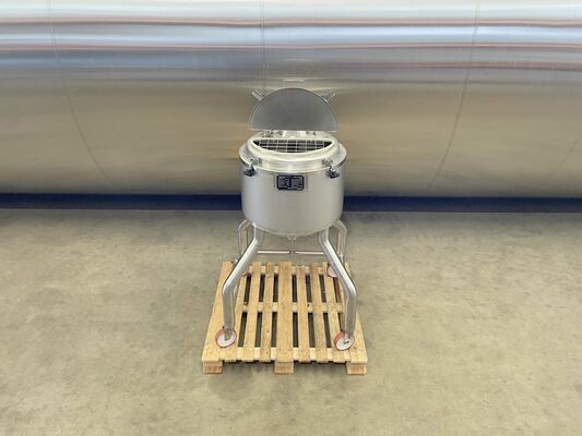 1 x Nieuwe roestvrijstalen verticale mengtank van 150L in AISI316L