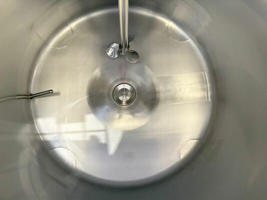 1 x Brand new 100L stainless-steel AISI316L vertical mixing tank.