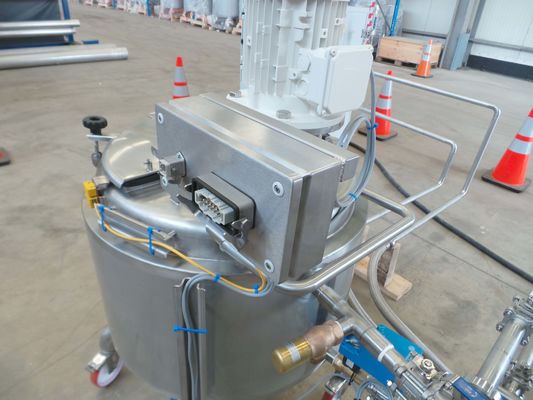 2 x 200L AISI316; Roestvrijstalen mengtanks met sturingskast; geisoleerd; warmtewisselaar; verwarmingsunit