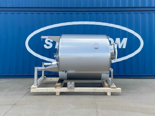 1 x New 2.500L stainless-steel AISI316L vertical storage tank.