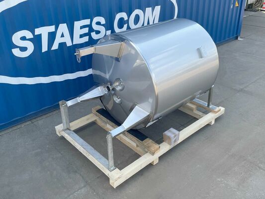 1 x New 2.500L stainless-steel AISI316L vertical storage tank.