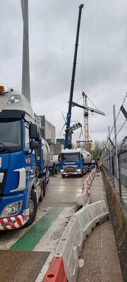 2 x neue vertikale Lagertanks aus Edelstahl mit einem von 30.400L aus AISI316L