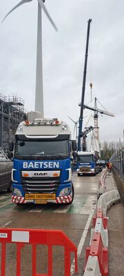 2 x neue vertikale Lagertanks aus Edelstahl mit einem von 30.400L aus AISI316L
